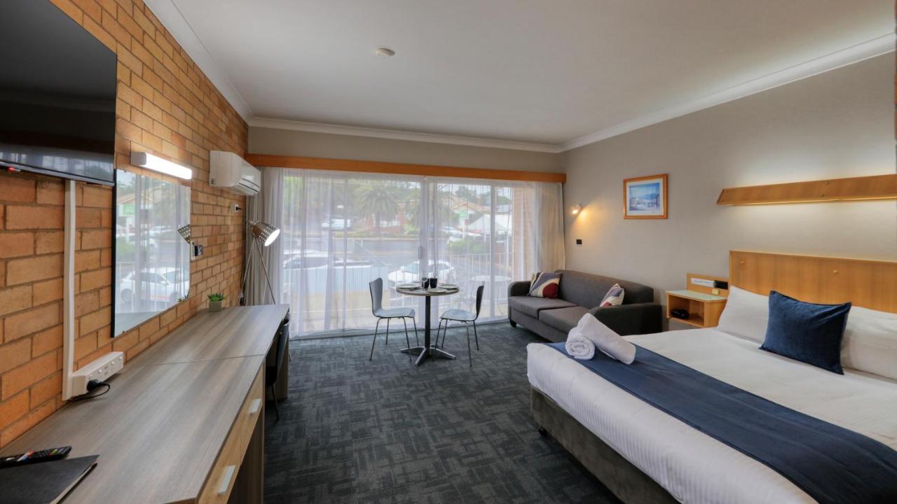 Court Street Motel Паркс Экстерьер фото